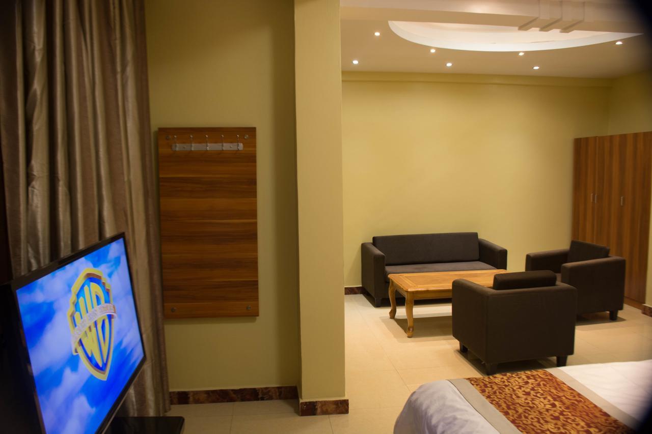 Hong Kong Hotel Dar es Salaam Extérieur photo