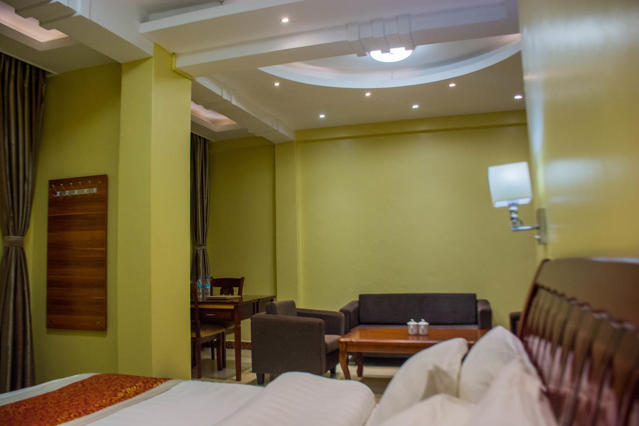 Hong Kong Hotel Dar es Salaam Extérieur photo